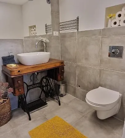 Apartment Casa 39 *