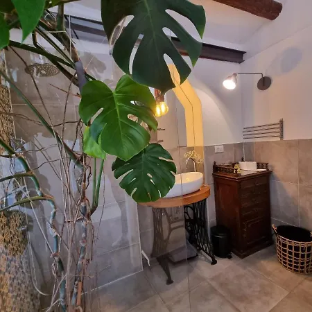 Apartman Casa 39 *